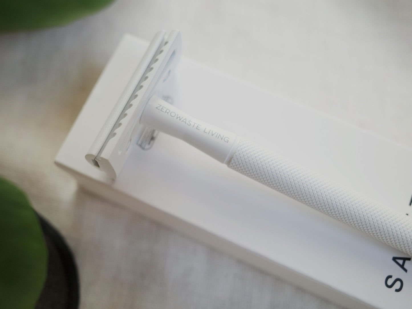 リユーサブル 両刃ステンレスカミソリ (替え刃5枚入り)