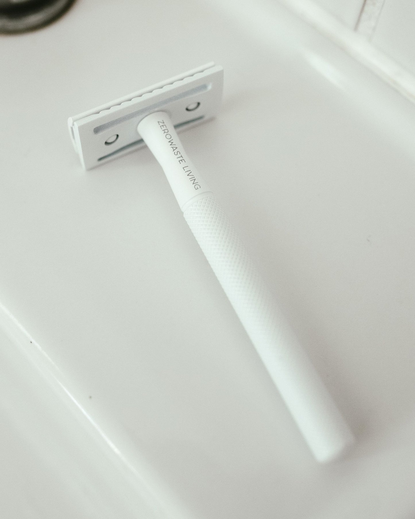 リユーサブル 両刃ステンレスカミソリ (替え刃5枚入り)