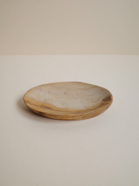 手入れして長く使えるオリーブウッドシリーズ | ラウンドトレイ